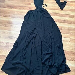 Elegant Black Maxi Dress